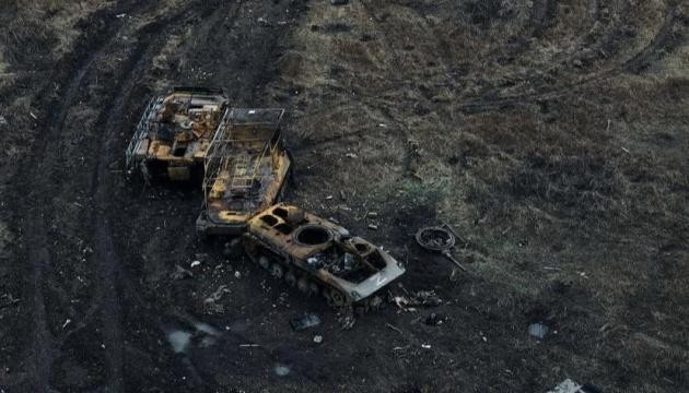 Збройні сили Росії понесли додаткові втрати в Україні, втративши 1030 солдатів, один танк та реактивну систему залпового вогню.