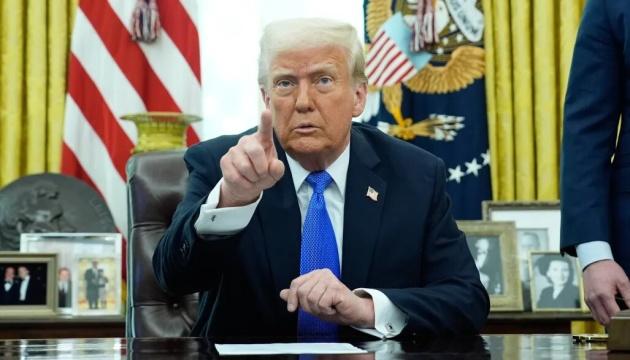 За інформацією WSJ, Трамп, можливо, оголосить про введення нових санкцій проти Росії вже цього тижня.