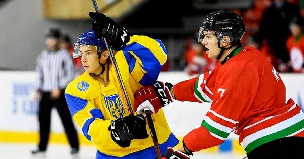 Польський хокейний клуб припинив співпрацю зі скандально відомим гравцем збірної України, який не повернувся з чемпіонату світу 2025 року.