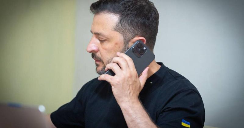 Туреччина прагне взяти участь у системі гарантій безпеки для України та нести відповідальність за забезпечення морської безпеки, - зазначив Зеленський.