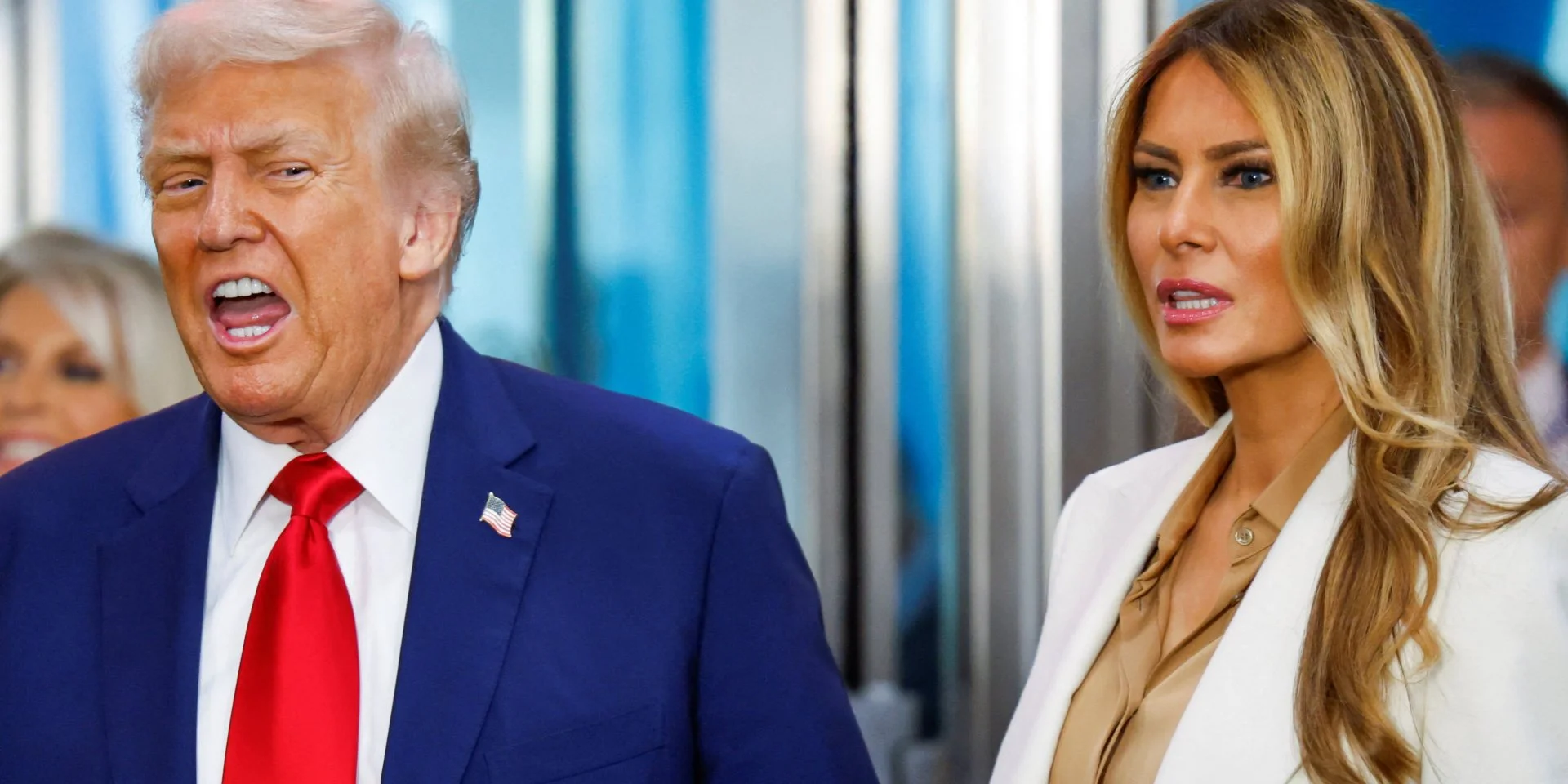 У шкіряному вбранні вартістю п'ять тисяч доларів Меланія Трамп провела вечерю з Дональдом Трампом в резиденції Джей Ді Венса.