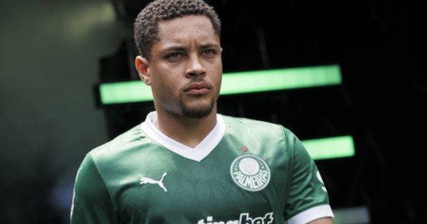 Колишньому футболісту Барселони може загрожувати тривала заборона на участь у матчах через гомофобні висловлювання – під сумнівом фінал Копа Лібертадорес.