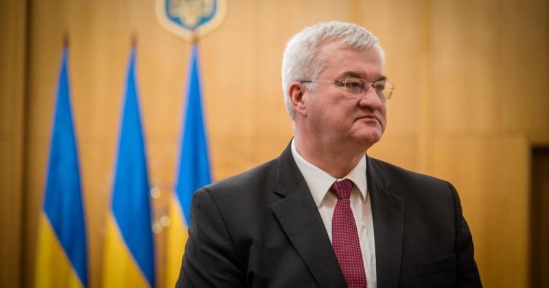 Сьогодні у президента Зеленського відбуваються додаткові зустрічі, присвячені міжнародним ініціативам і мирним переговорам, - зазначив Сибіга.