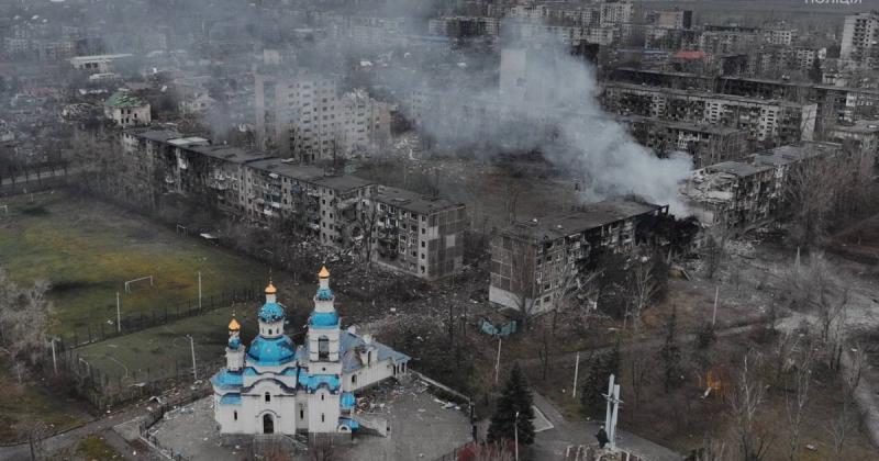 Руїни будівель, зруйновані дитячі садки та пошкоджений храм: так виглядає постраждала від агресії ворога Костянтинівка. ФОТОрепортаж