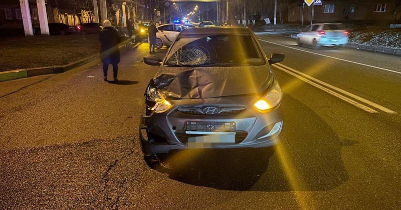 Суддя в Харківській області наїхала на двох підлітків на пішохідному переході, повідомляє Державне бюро розслідувань. Фотозвіт.