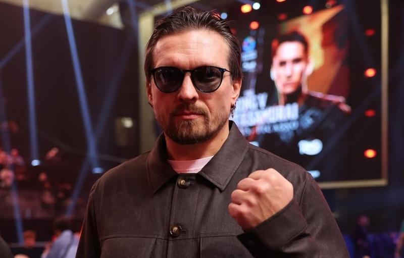 Усик поділився своїми планами щодо майбутніх боїв - українець вже замислюється над завершенням кар'єри - Футбол24.