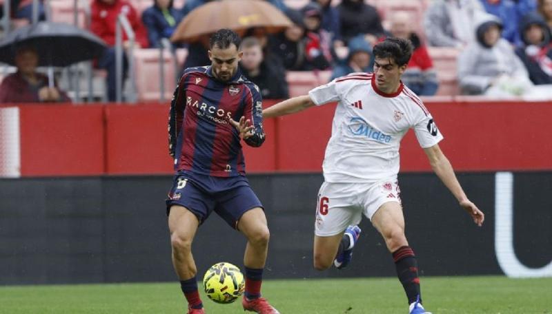 Севілья шокувала всіх, зазнавши поразки від найслабшої команди Ла Ліги. Нервіонці вже втратили 7 матчів з останніх 10. - Футбол24