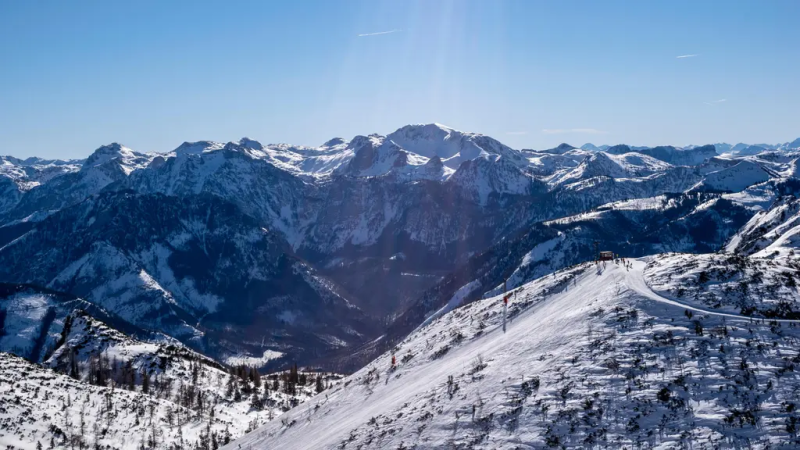 В австрійських Альпах трагічно загинув 14-річний чеський лижник.