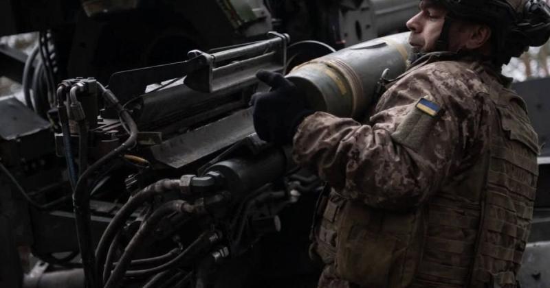 З початку доби противник здійснив 50 атак, зокрема найбільш інтенсивно в напрямках Покровського та Гуляйполя, повідомляє Генеральний штаб.