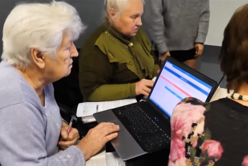 Оновлені пенсії за березень: як дізнатися фактичний розмір індексації - посібник від Пенсійного фонду України.