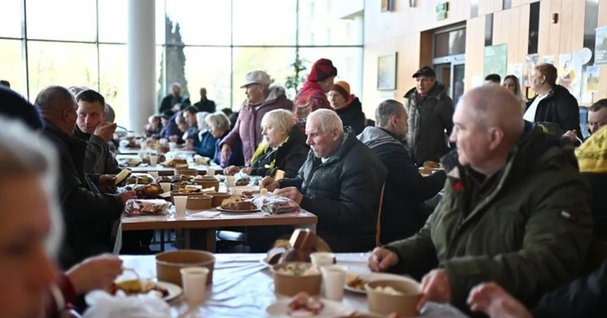 Великодні благодійні сніданки у Львові: підтримка для тих, хто цього потребує.