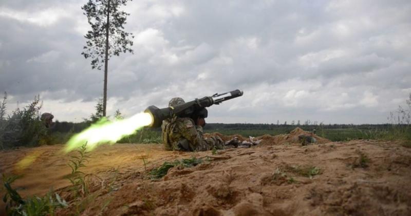 Військові розпочали процес розбирання комплексів Javelin на складові частини: що нам відомо.