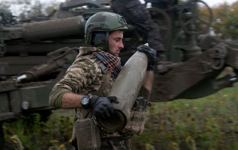 Згідно з інформацією Генерального штабу, протягом останньої доби російські війська зазнали втрат у кількості 1310 солдатів та 163 одиниць технічного обладнання.