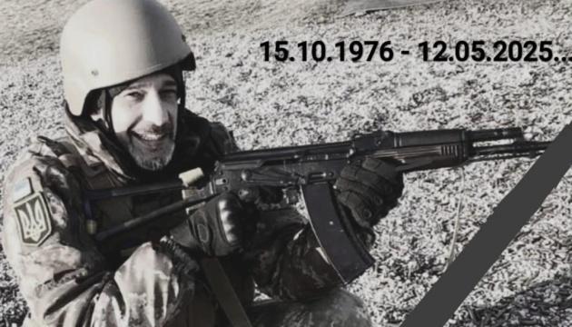 На передовій загинув актор Максим Неліпа.