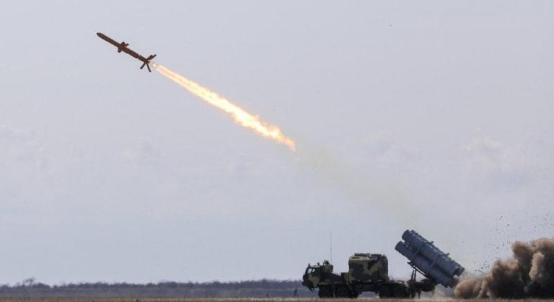 Румунія змінила своє рішення щодо спільного виробництва ракет з Україною: у медіа з'явилася інформація про 