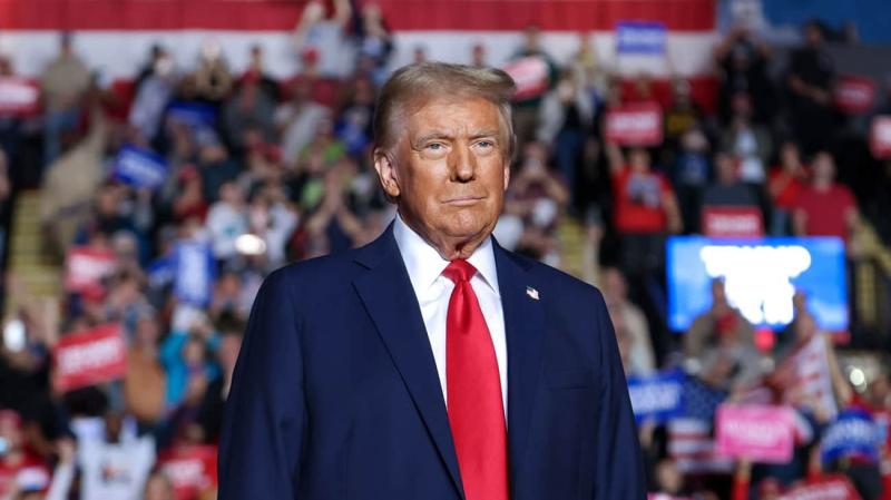 У день народження Трампа вулицями Вашингтона пройдуть 25 танків Abrams - повідомляють ЗМІ.