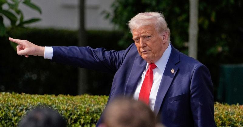 Угода між Трампом і Путіним навряд чи має шанси на успіх: подробиці від The Telegraph.