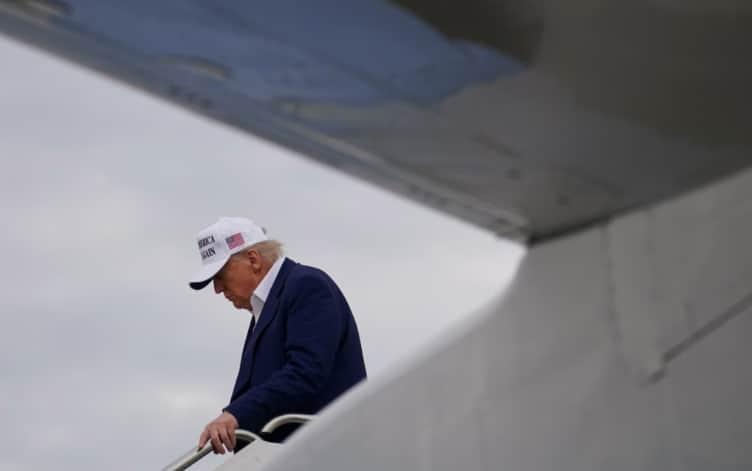 WSJ: Трамп обдумує варіант запровадження санкцій проти Росії через невдоволення діями Путіна.