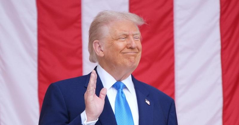 Зустріч Трампа та Зеленського під питанням: президент США достроково покидає саміт G7.
