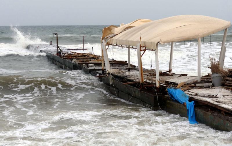 Чорне море переживає кризу: дослідник пояснив, яким чином війна вплинула на екологічний баланс регіону.