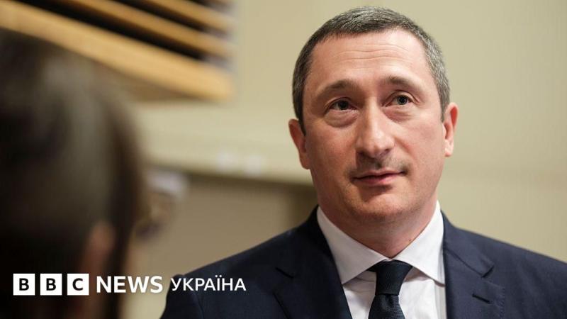 Чернишов знову на сцені: суперечлива історія міністра, відповідального за повернення українців на батьківщину - BBC News Україна.
