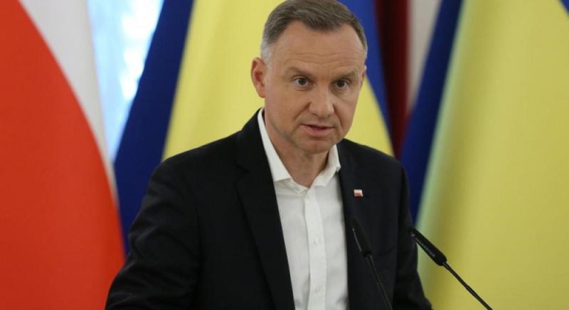 Дуда висловив своє обурення через ставлення України та її партнерів до Польщі.