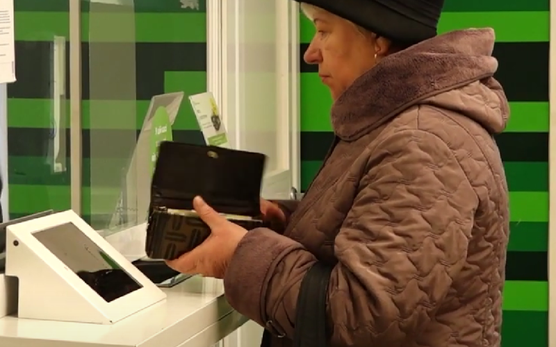 До державної допомоги нарахують додаткові 700 гривень: кому виплатять більшу суму?