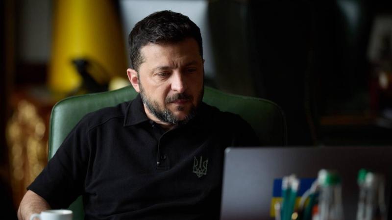 Зеленський затверджує законодавчі зміни щодо реформи АРМА та впровадження факторингу.