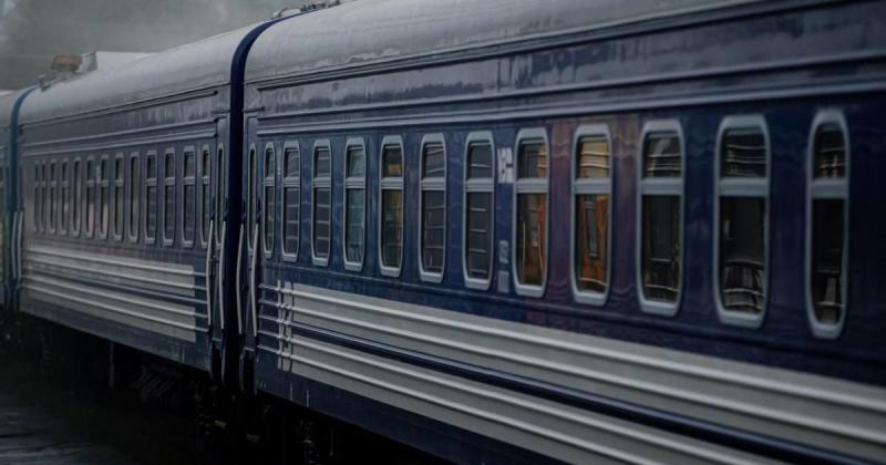 Російські війська завдали удару по залізничній інфраструктурі України: які є відомості щодо наслідків та постраждалих.