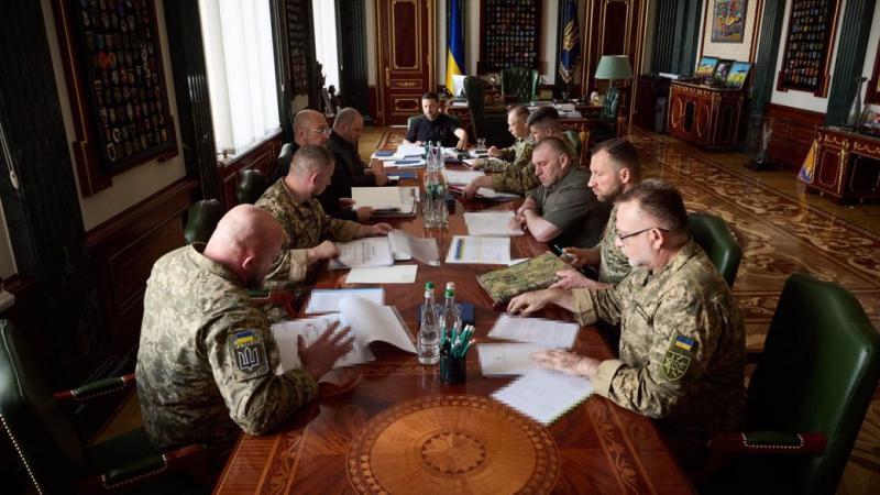 Зеленський наказав істотно підвищити бюджетні витрати на бойові підрозділи.
