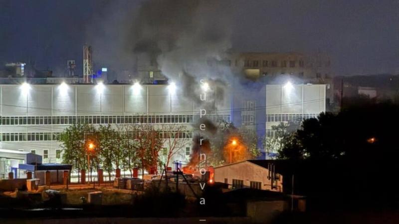 Дронні удари завдали шкоди заводу в російському Ставрополі, повідомляють користувачі соцмереж.