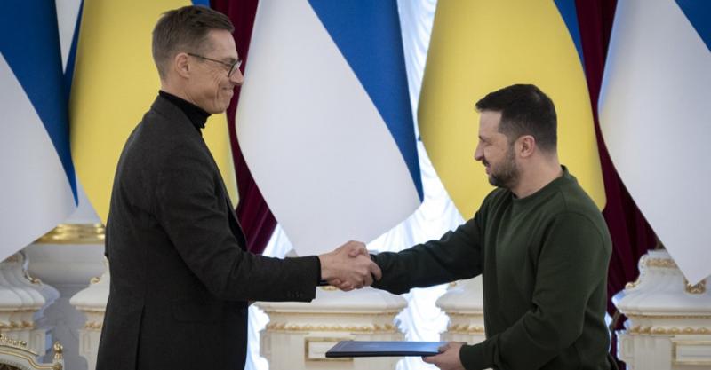 Зеленський може бути супроводжений Стуббом під час переговорів з Трампом, - повідомляє Politico.