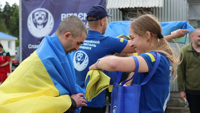В Україні з полону звільнили восьмеро цивільних осіб, повідомляє Координаційний штаб.