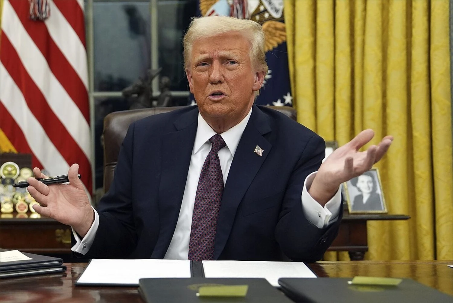 Трамп обдумує варіант покинути переговори, якщо Росія та Україна не почнуть демонструвати компромісність - Axios | УНН