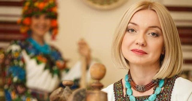 В Україні знову спостерігається збільшення числа осіб, які спілкуються російською мовою. Омбудсменка вказала на причину цього явища.