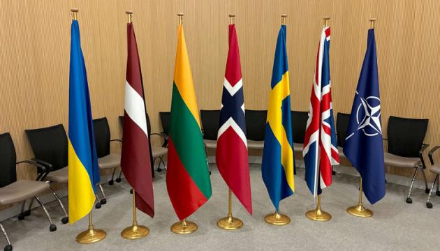П'ять країн-членів НАТО мають намір звести п'ять реабілітаційних центрів для військовослужбовців в Україні.