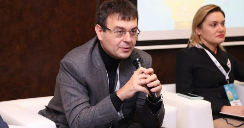 Гетманцев може бути причетний до витоку інформації з Дія.City та фінансування агентурних структур ФСБ, стверджує журналіст.