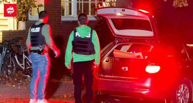 У Німеччині затримали підлітка з Росії, якого підозрюють у розповсюдженні пропаганди терористичної організації ІДІЛ.