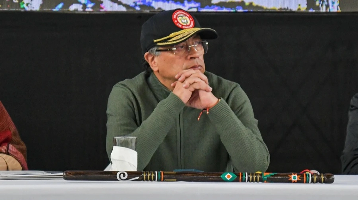 Президент Колумбії видав розпорядження про тимчасове зупинення обміну інформацією розвідувального характеру зі Сполученими Штатами.