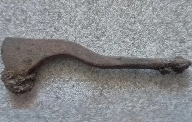 Археологи виявили 2300-річний інструмент, призначений для проведення хірургічних процедур на черепі.