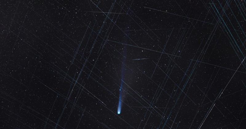 Супутники Ілона Маска ускладнюють астрономічні спостереження: підтверджує комета (фото)
