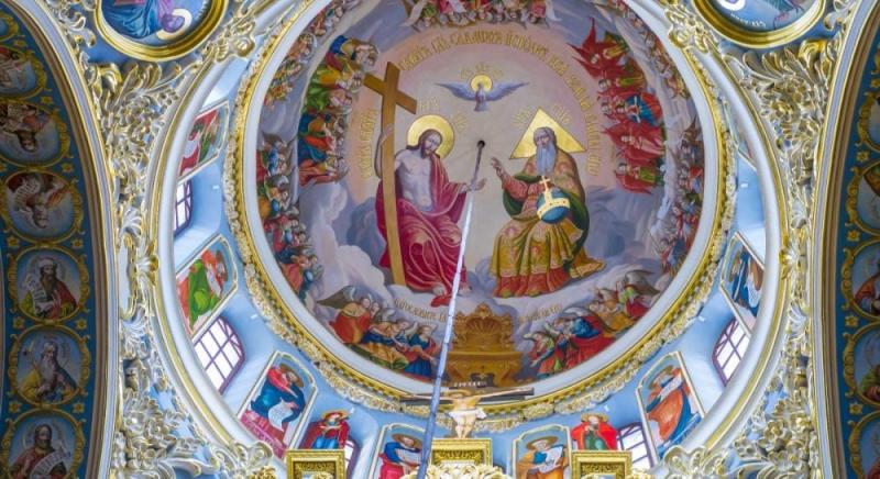 18 листопада: сьогодні відзначається церковне свято, а також існує звичай, що сприяє 