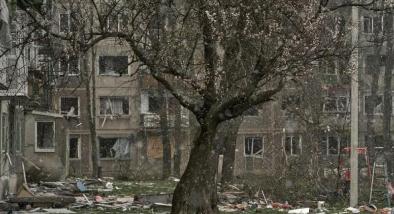 Виведення військових з Мирнограда - це лише питання часу, - заявив Селезньов.