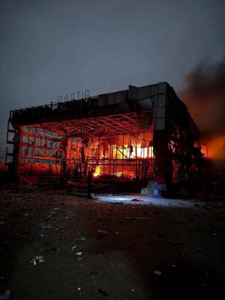 Росія розпочала удари по об'єктах в Україні, що підпадають під заборону міжнародними конвенціями, - повідомляє видання Bild. Деталі у матеріалі | Експрес онлайн.