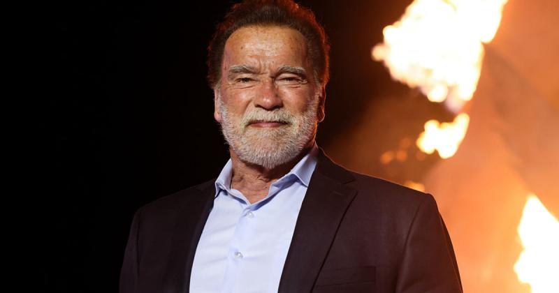 Шварценеггер зробив незвичну появу на публіці разом із своїми синами - Афіша bigmir)net