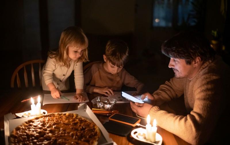 Без електрики протягом 12 годин.