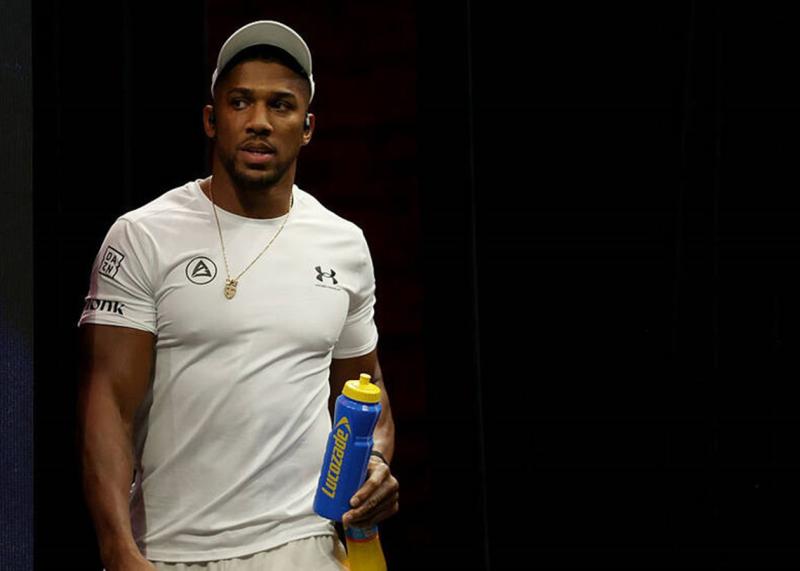 Команда Джошуа отримала нове підсилення у вигляді тренера Берінчика.