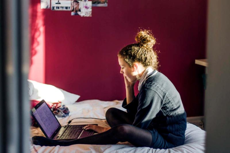 Нові нормативні акти щодо безпеки дітей в онлайн-просторі: реальний захист чи просто ілюзія?