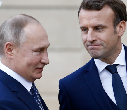 Париж відреагував на готовність Путіна до переговорів з Макроном.