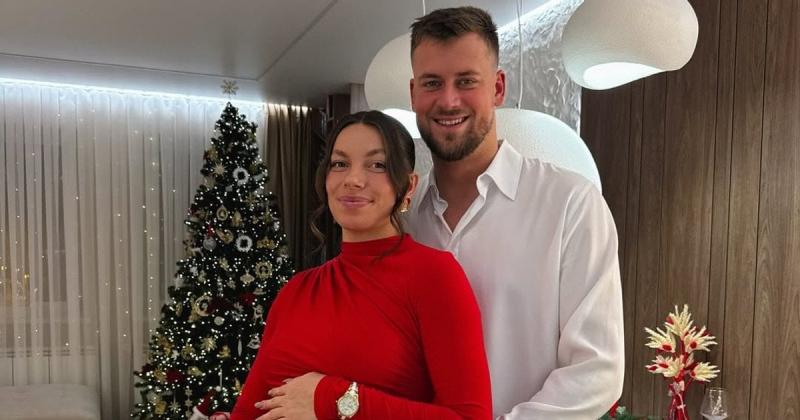 Українські атлети поділилися привітаннями з нагоди Різдва та продемонстрували, як відзначають це свято в родинному колі – фото.